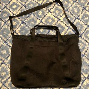Lululemon Carry All Bag